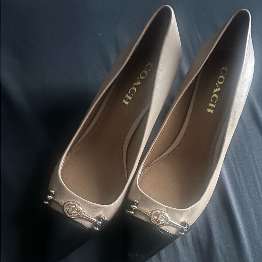 Coach Two-Tone Beige and Black Leather heels with Gold Hardware